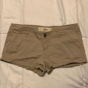 Hollister khaki shorts